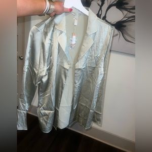 Skims silk open neckline long sleeve top